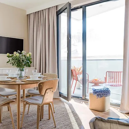 Imperial - Nadmorski Kameralnie Near Sea - Parking Podziemny شقة سوبوت